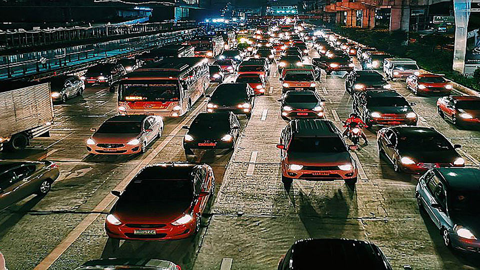 blog-how-blockchain-allows-car-manufacturers