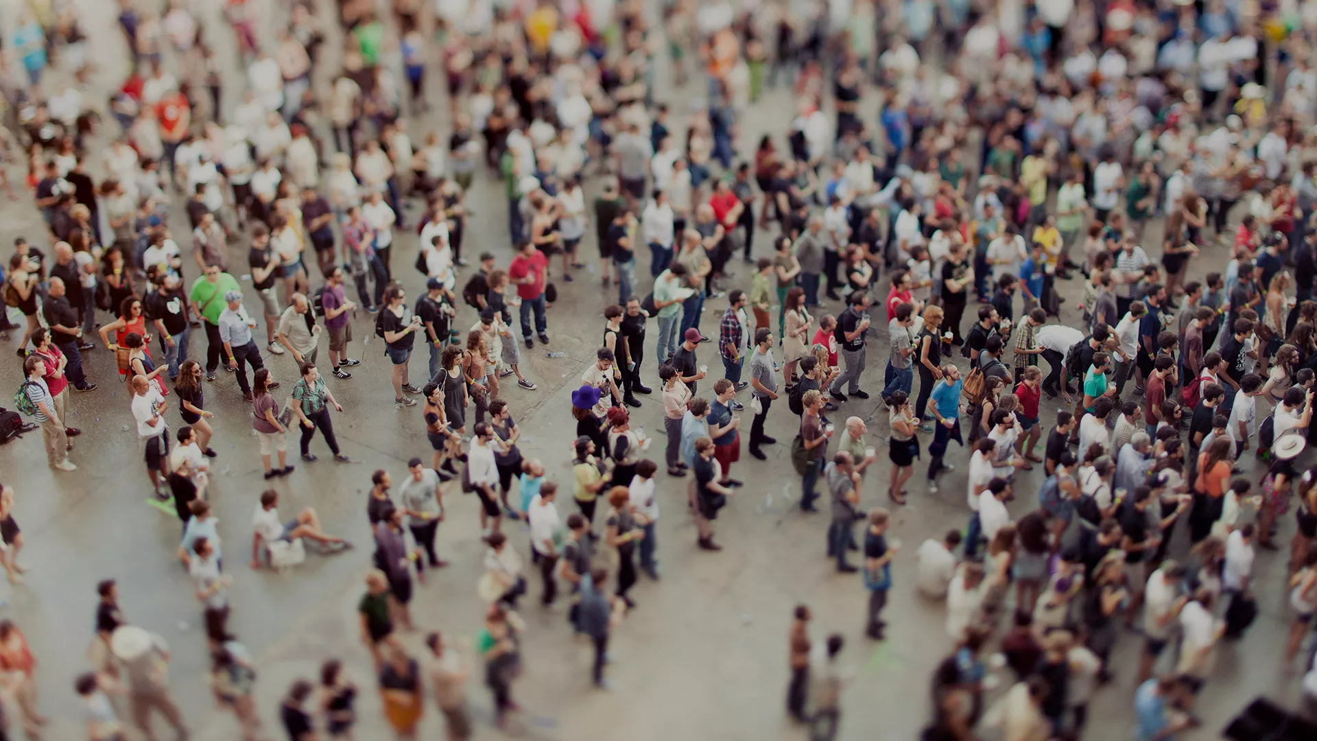 public-warning-keyvisual